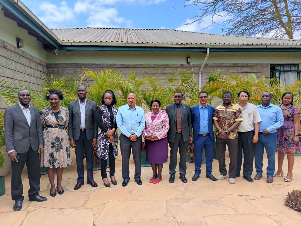 CAADP-XP4 Consortium  Reconnect Research to Extension (R2E)